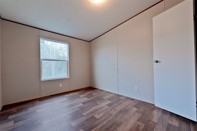 Building Photo - 1170 County Rd 603