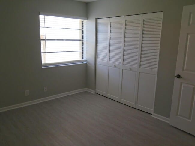 Building Photo - 2668 La Lique Cir