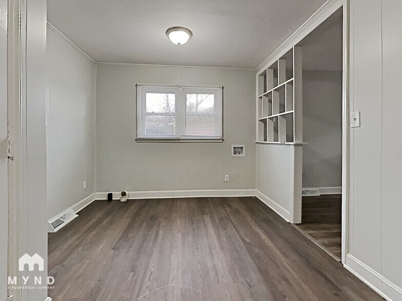 Building Photo - 4643 Pineleaf Dr