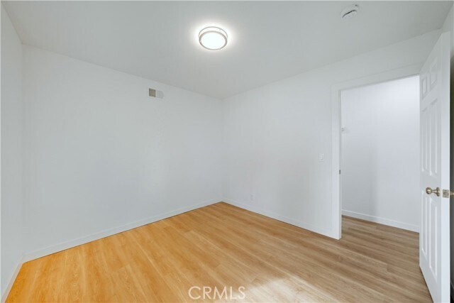 Building Photo - 419 E Payson St