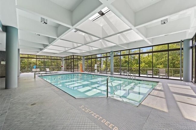 Building Photo - UHartty