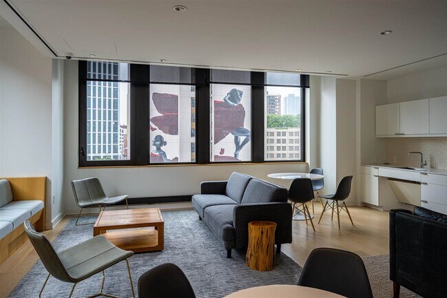 Building Photo - 10 Provost St