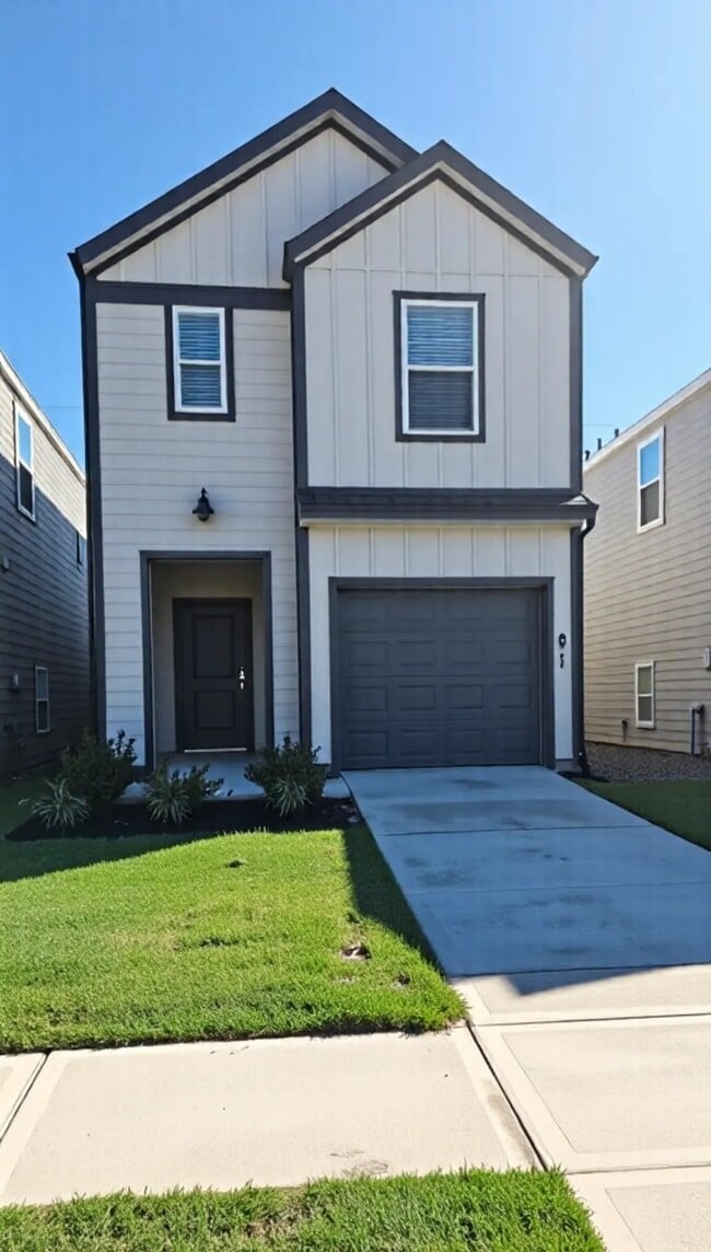 Primary Photo - 831 Sweet Jubilee Ln