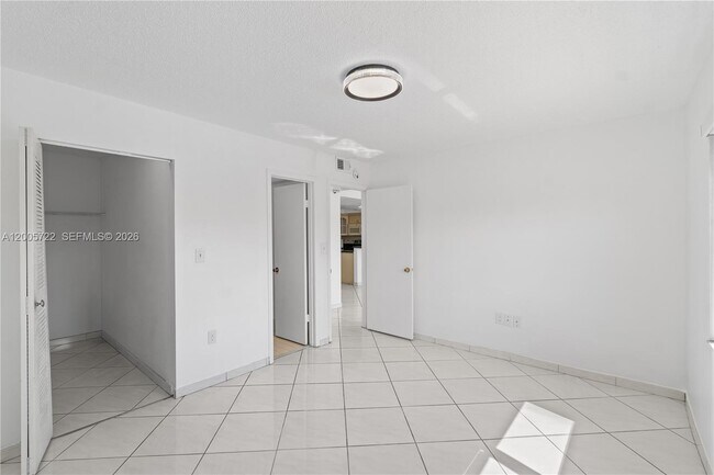 Building Photo - 10877 NW 7th St