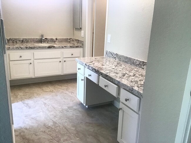 Building Photo - Remodeled Mission Oaks 4 Bedroom