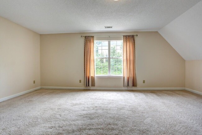 Building Photo - 5041 Anclote Dr