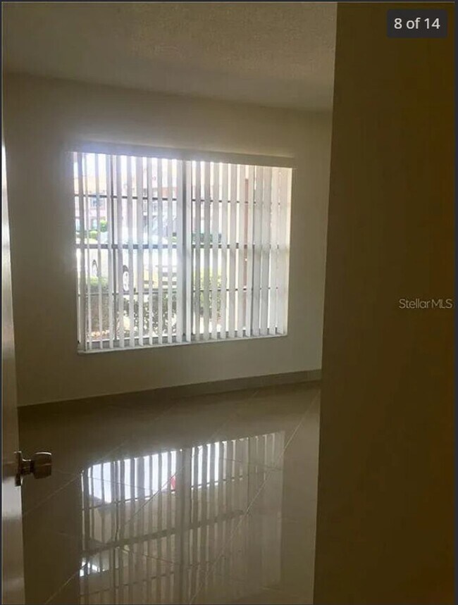 Building Photo - 4739 Myrtle Oak Dr