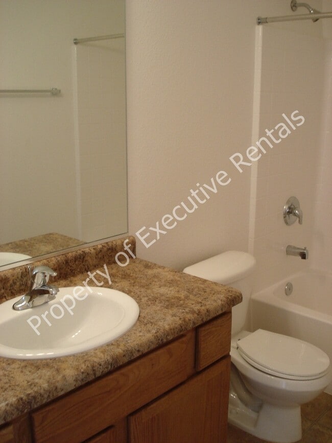 Building Photo - 4604 Pyramid Peak Dr