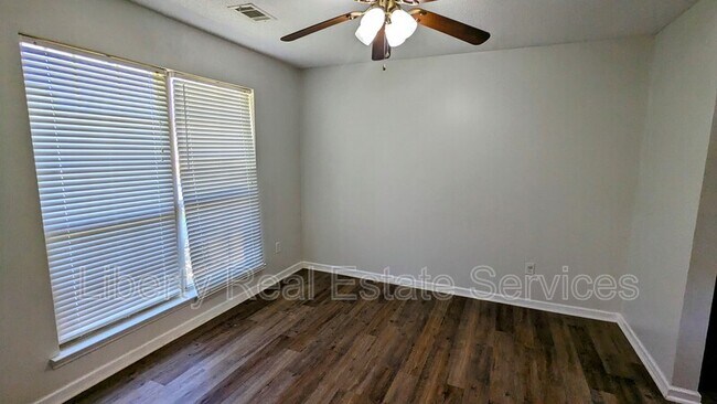 Building Photo - 1220 Langston Ln