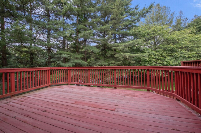Building Photo - 308 Leafcup Rd