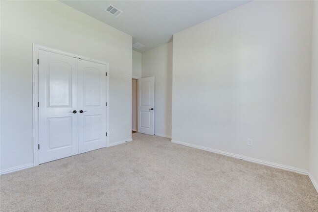 Building Photo - 101 Sunray Creek Dr
