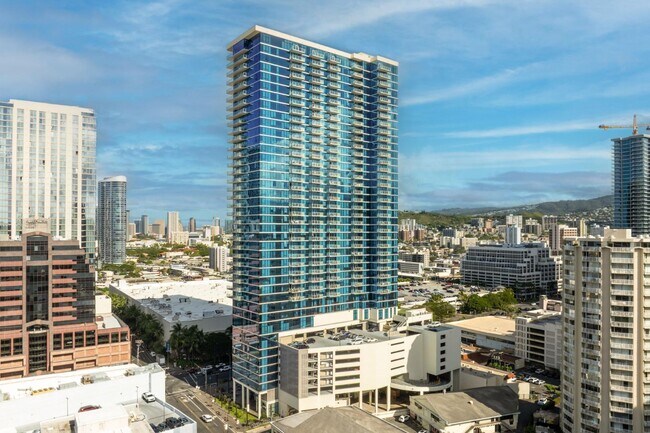 Building Photo - 629 Keeaumoku Street - Azure Ala Moana #1303