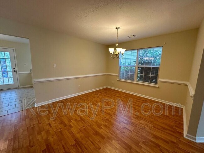Building Photo - 2064 Summerton Cir