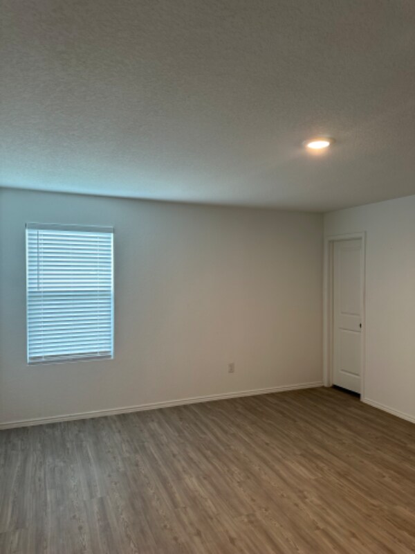 Building Photo - 10427 Canard Crst