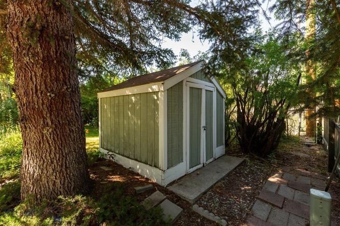 Building Photo - 3155 Fieldstone Dr W