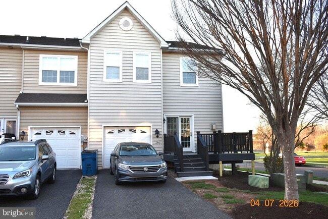 Building Photo - 1244 Rosemont Terrace