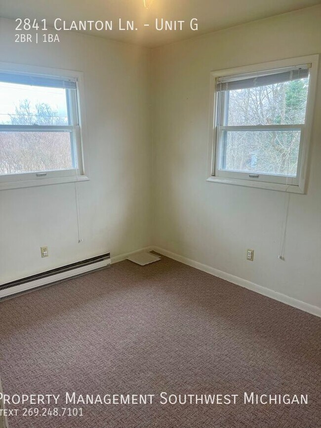 Building Photo - Near Lake Michigan in Coloma. 2 bedroom 1 ...