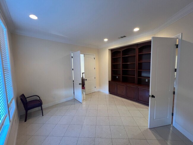 Building Photo - Extremely rare Fair Oaks Ranch executive r...