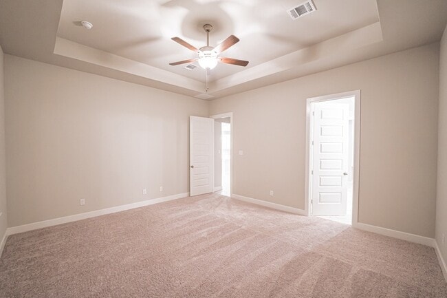 Building Photo - 5219 Birch Shadow Dr