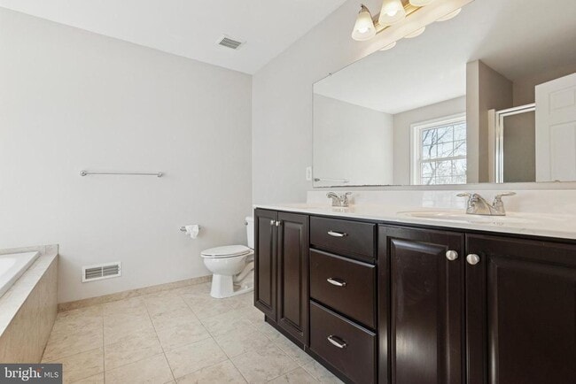 Building Photo - 2723 Keebler Ct