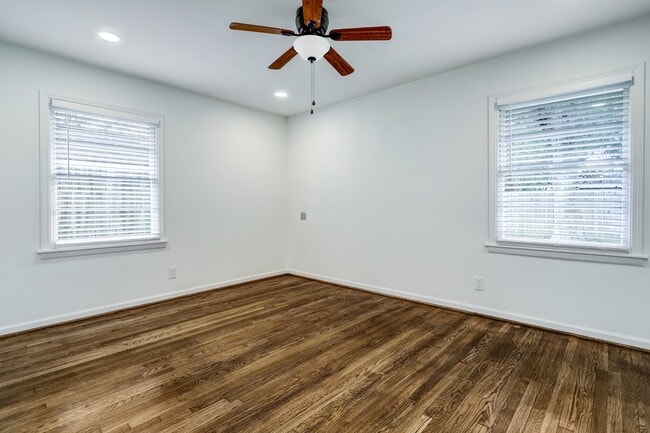 Building Photo - 5805 Grape St