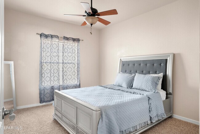 Building Photo - 3309 Tierra Angel Dr