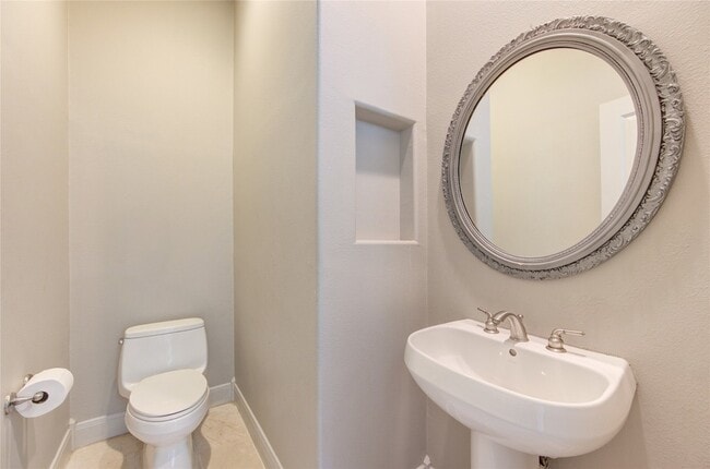 Building Photo - 1706 McDonald St