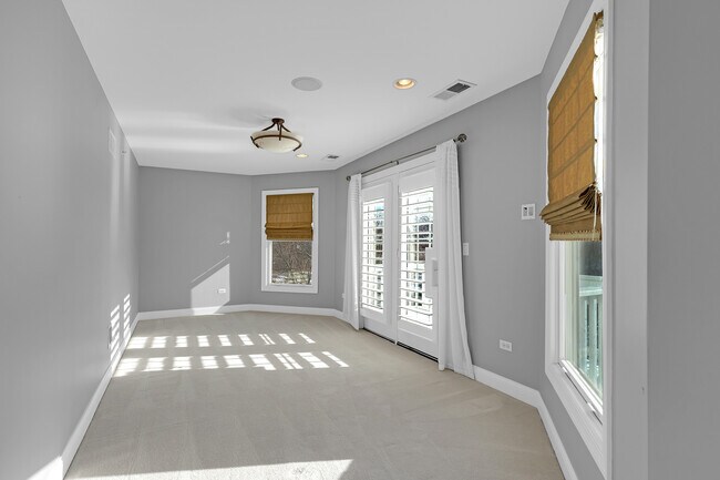 Building Photo - 7242 Greywall Ct