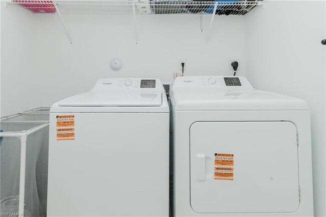 Building Photo - 5875 Cassidy Ln