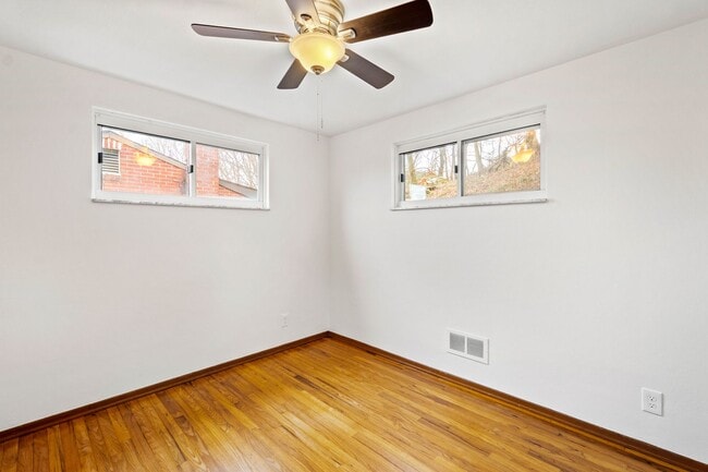 Building Photo - AVAILABLE JUNE 1ST! Don't miss this UPDATED and stunning 2-bedroom the heart of the South Hills!