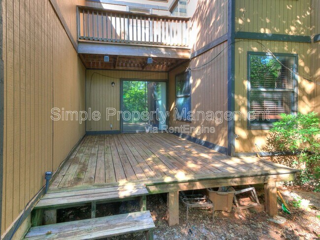 Building Photo - 3716 Summer Cloud Dr
