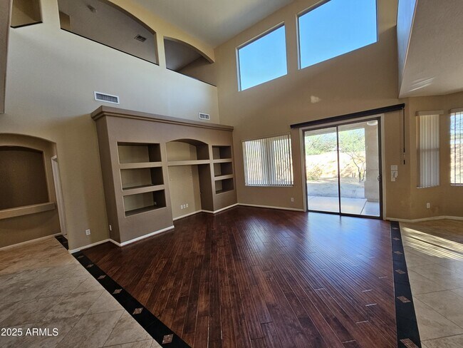 Building Photo - 43819 N 43rd Dr