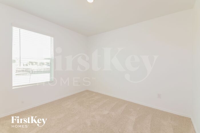 Building Photo - 1330 Cherrybark Dr