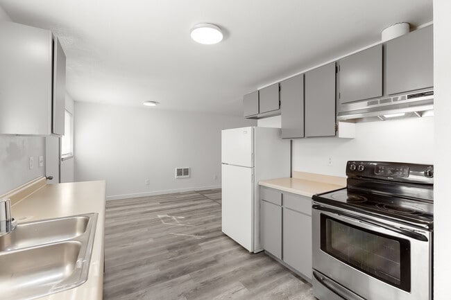 Building Photo - 708 Water St