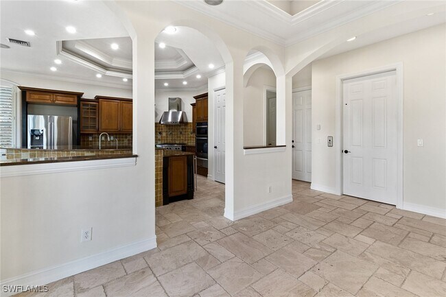 Building Photo - 405 Tradewinds Ave