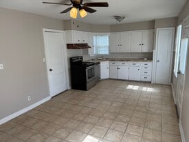 Building Photo - 4311 Cline Road