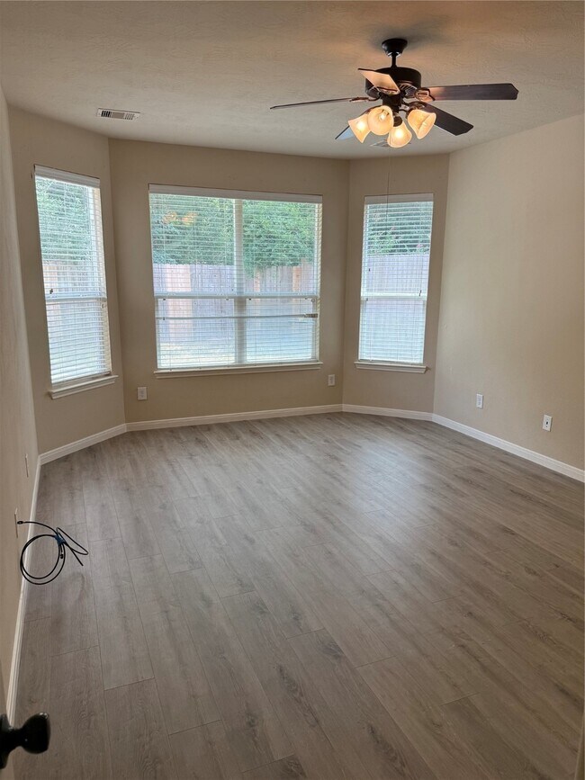 Building Photo - 30606 Woodson Trace Dr