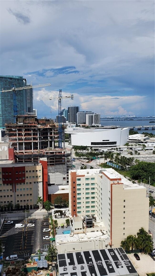 Building Photo - 253 NE 2nd St