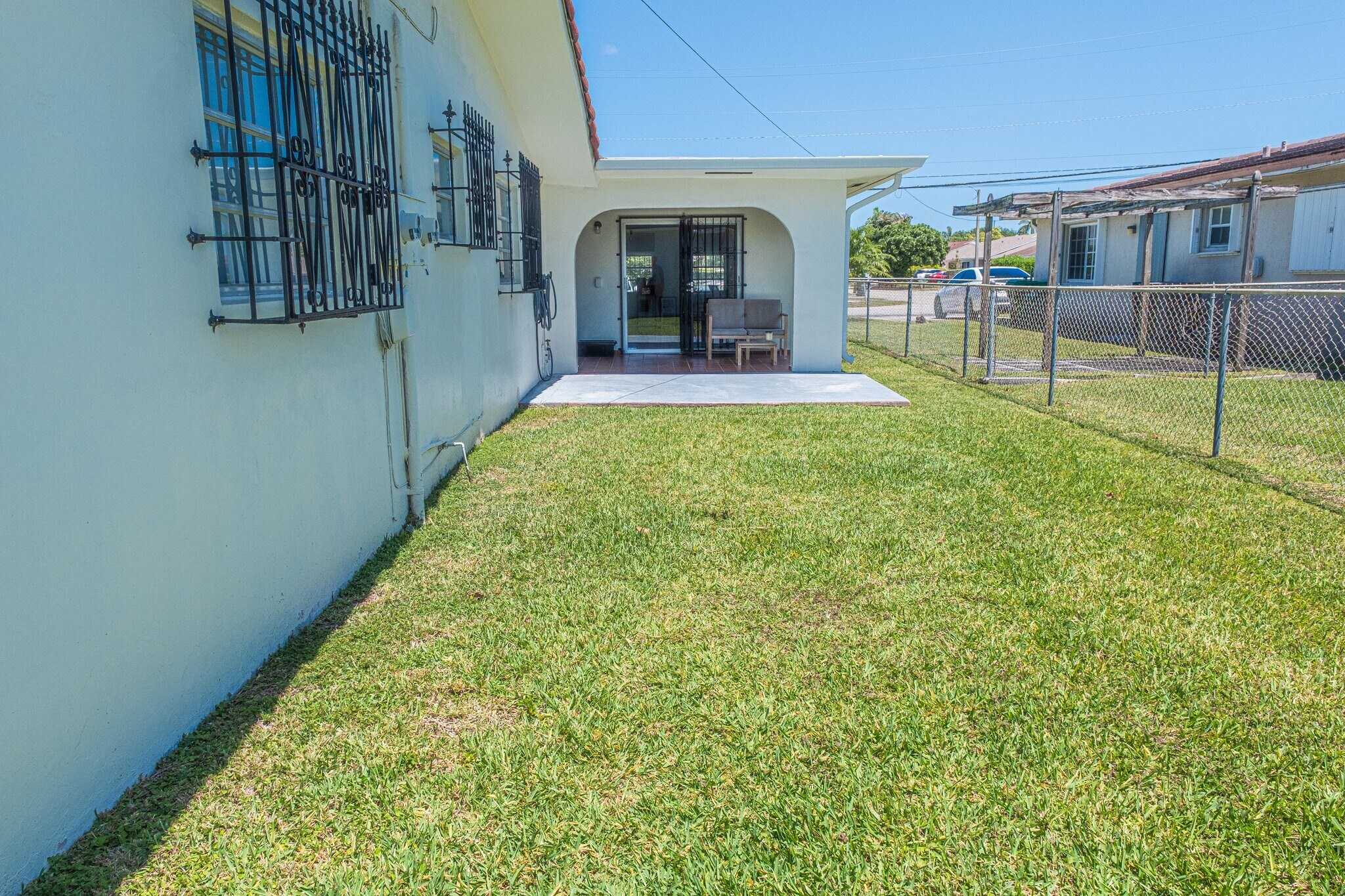 Building Photo - 1020 SW 84th Ave