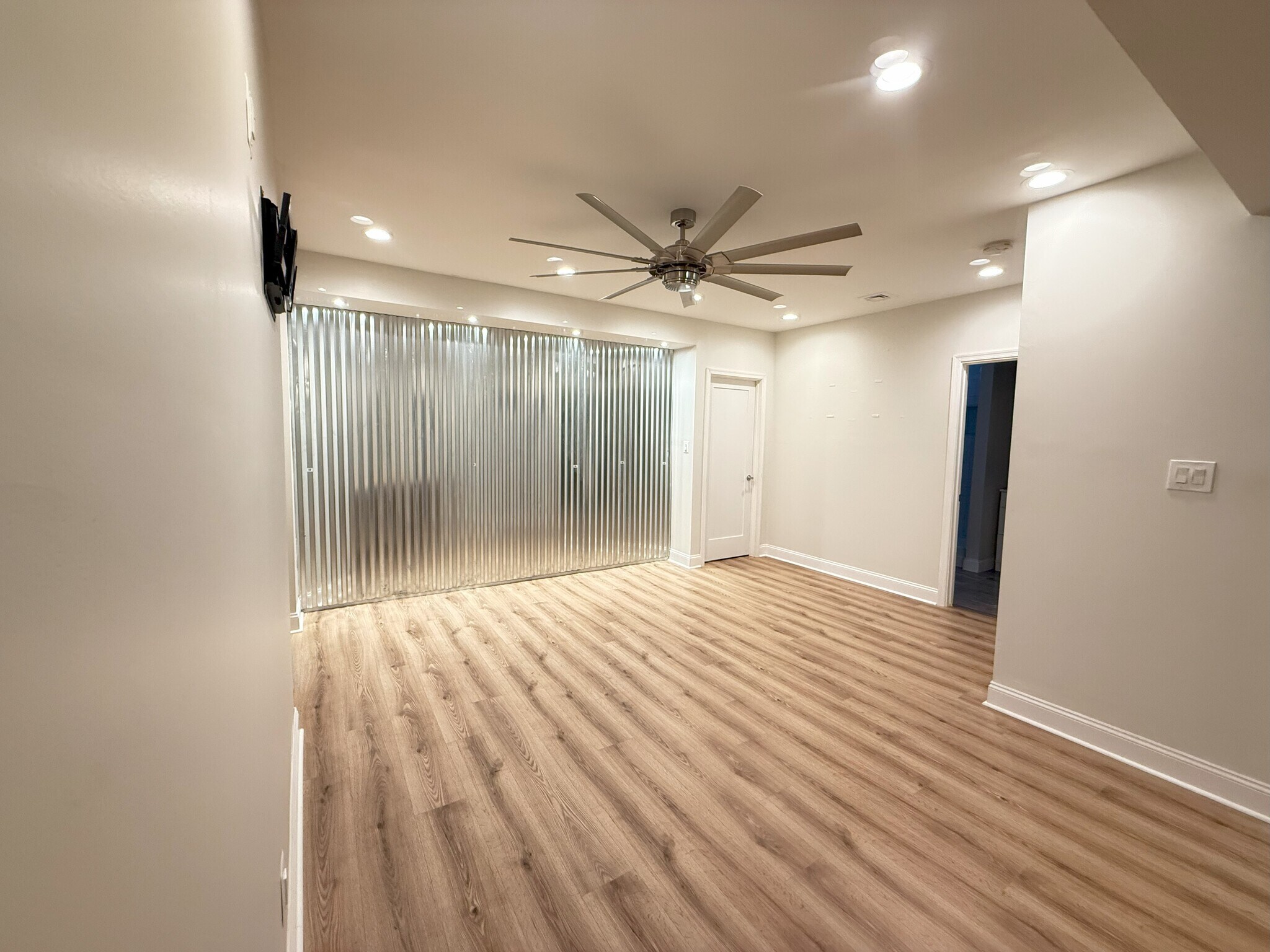 Building Photo - 3145 Pine Valley Way