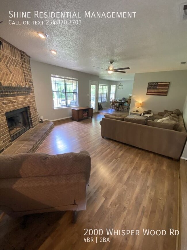 Building Photo - 2000 Whisper Wood Rd