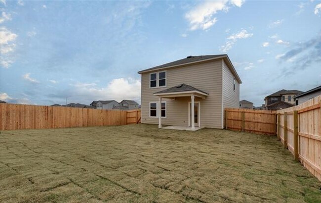Building Photo - BEAUTIFUL NEW CONSTRUCTION IN HIDDENBROOKE