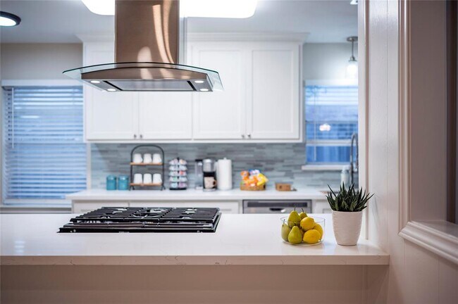 Building Photo - 10607 Wickersham Ln