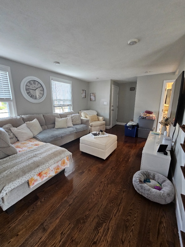 Building Photo - 8 Lee St