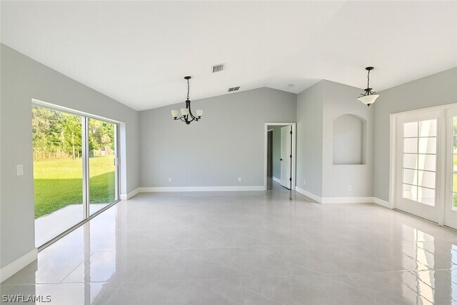 Building Photo - 116 Ridgemont Dr