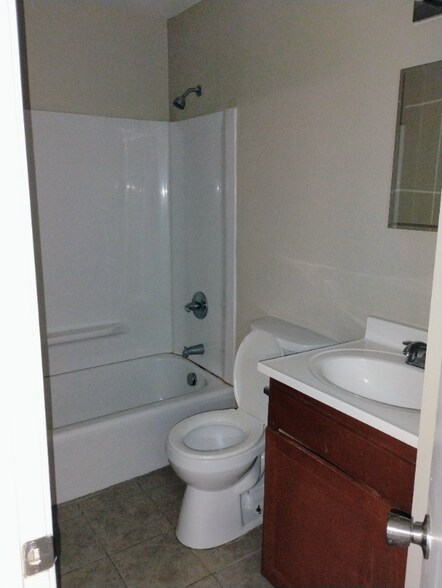 Building Photo - 5071 Baker Blvd