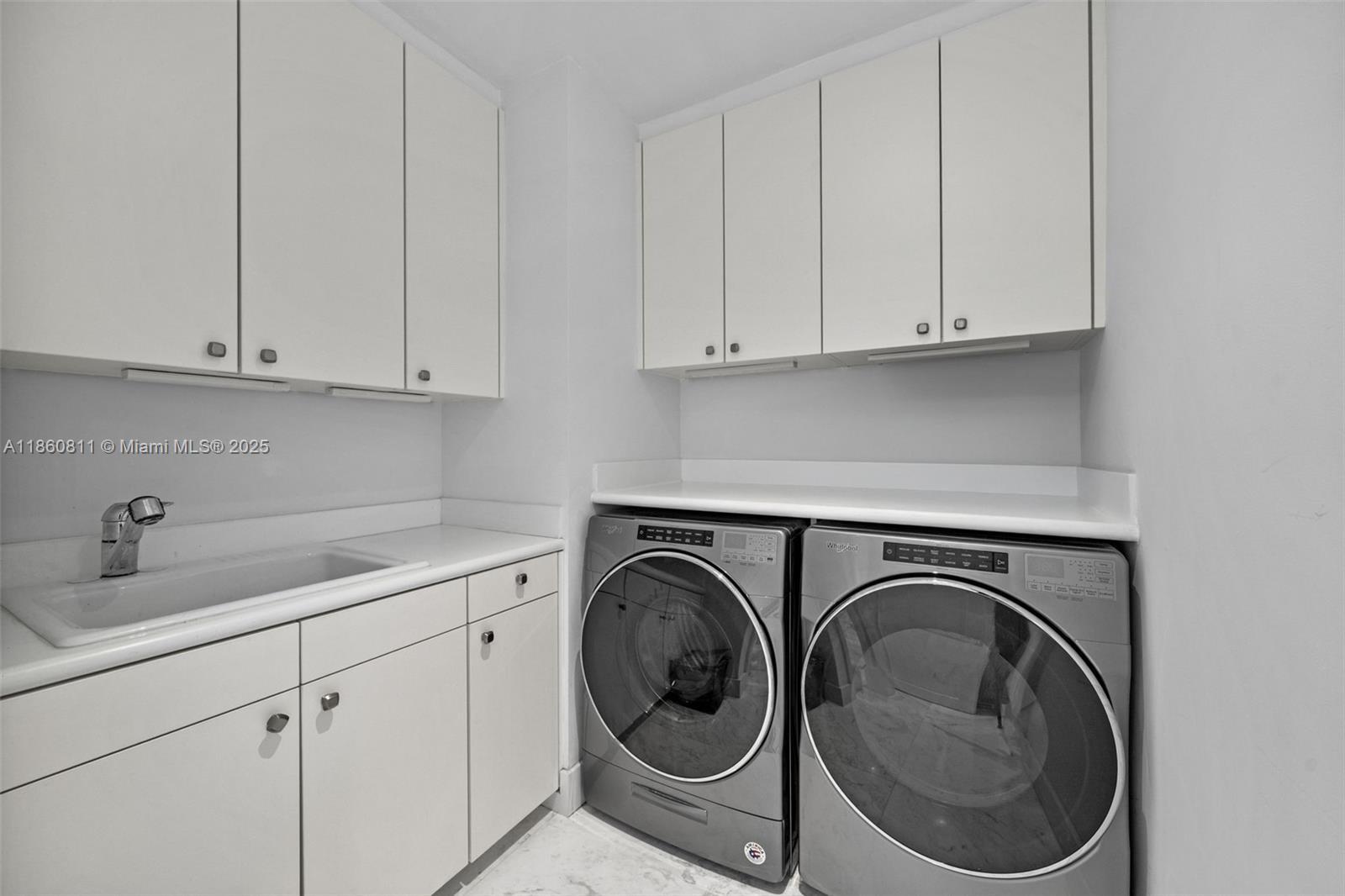 Building Photo - 10295 Collins Ave