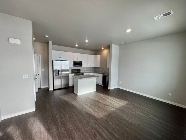 Building Photo - 3917 Rainier St