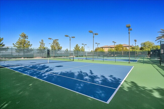 Building Photo - Stunning 1-story home in the prestigious Club at Madeira Canyon guard gated community!
