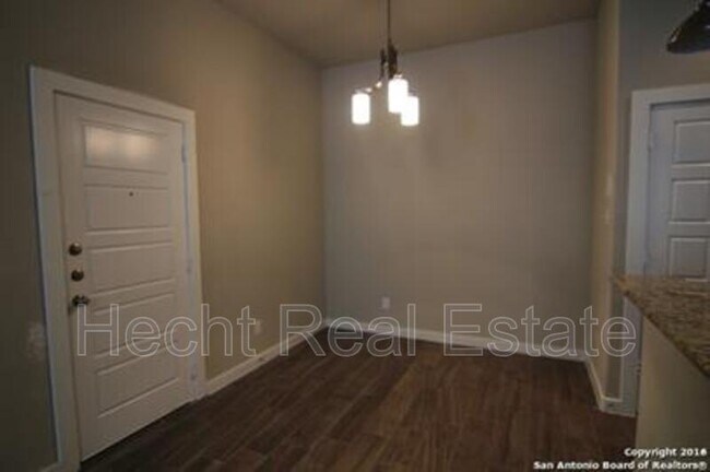 Building Photo - 1163 Creekside Orchard